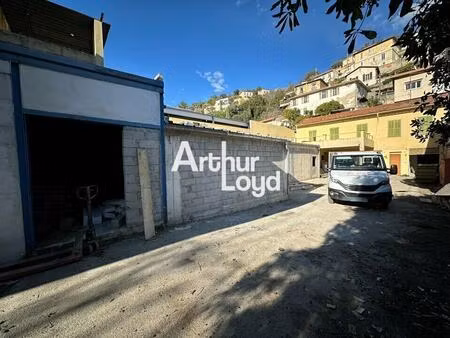vente local d'activités 500 m²