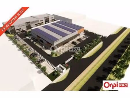 vente local d'activités 738 m²