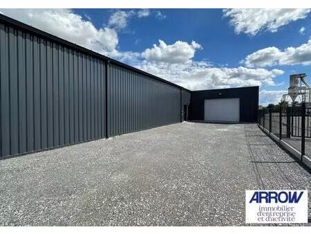 vente local d'activités 234 m²