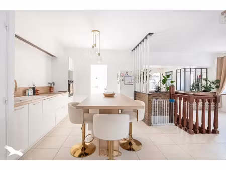 vente maison 5 pièces 131 m² landivisiau (29400)