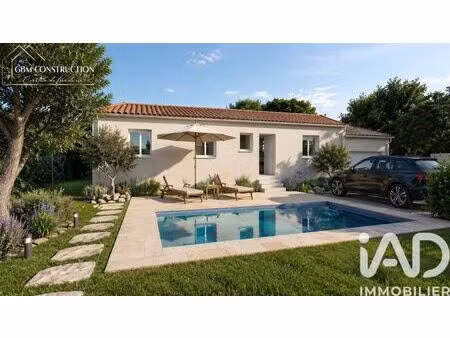 maison à mus (30121)