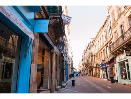 location commerce bordeaux 33000 23m²