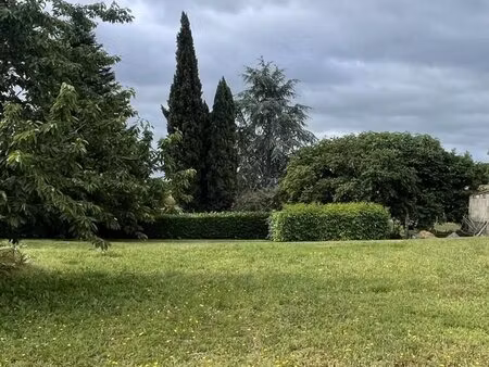 terrain à bâtir à martres (33760)