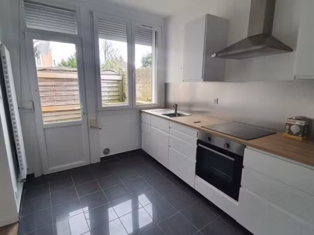 location appartement 3 pièces 64m² lens 62300