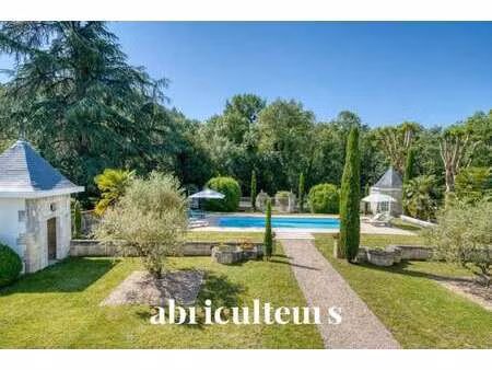 vente maison piscine à saint-laurent-de-cognac (16100) : à vendre piscine / 270m² saint-la