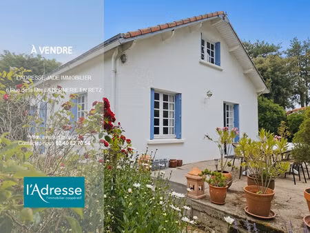 vente maison 8 pièces  134.00m²  les moutiers