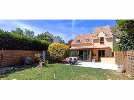 vente maison 5 pièces 115 m² à saint-pierre-du-perray (91280)  349 990 €