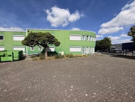 en vente local commercial 280 m² – 275 600 € |weyersheim