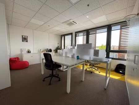 location bureaux 318 m²