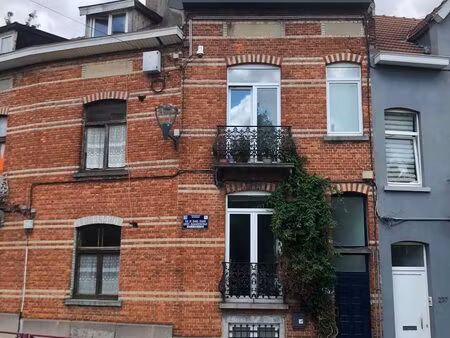 huis te koop in sint-agatha-berchem met 4 slaapkamers