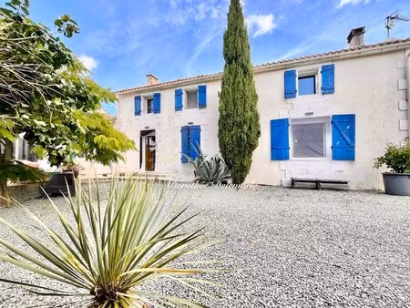 maison à vendre 8 pièces migre (17) ensemble immobilier de charme avec gîte indépendant ..