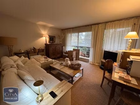 location appartement 2 pièces 49m² sceaux 92330