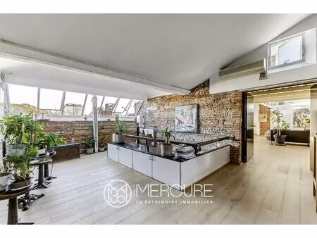 rare au coeur de toulouse : superbe appartement avec terrasse sur les toits - garage