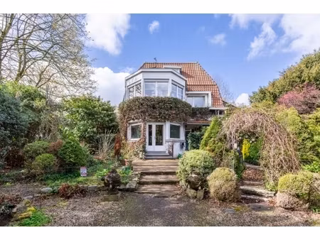 huis te koop in brasschaat met 6 slaapkamers
