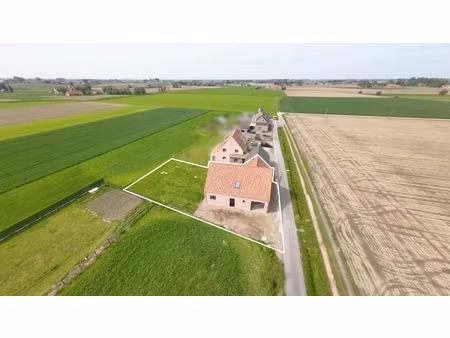 huis te koop in houthulst met 4 slaapkamers