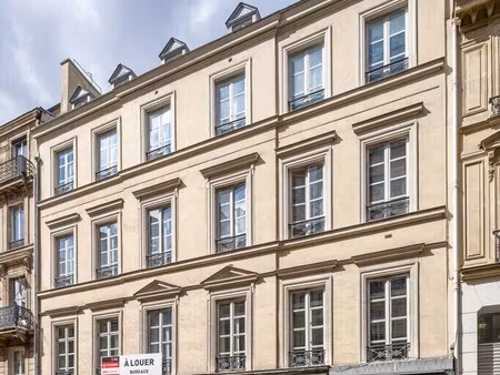 location bureaux 489 m²