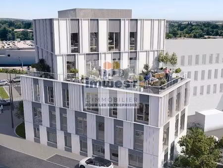 vente bureaux 1 720 m²