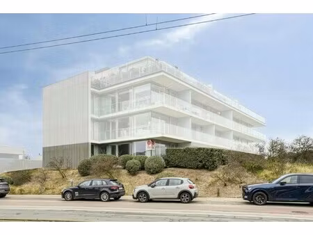 modern appartement van rietveld vlakbij zee in sint-idesbald
