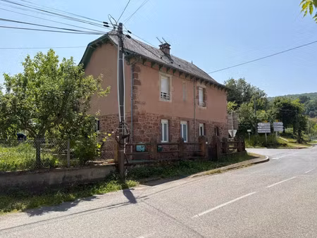 location appartement 2 pièces 51 m² à saint-christophe-vallon (12330)