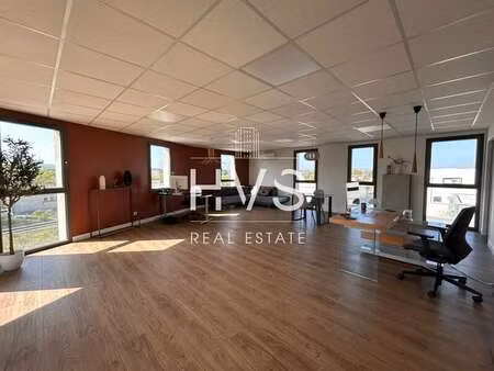 location bureaux 59 m²