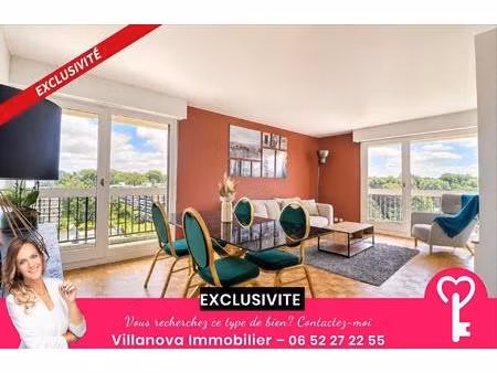 t3 lumineux de 70 m² - grand balcon  accès privatif au parc barbieux  garage et cave