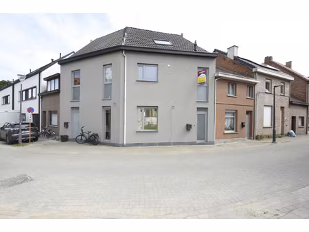 huis te huur in rupelmonde met 2 slaapkamers