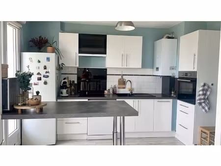 appartement 3 pièces - 76 m²