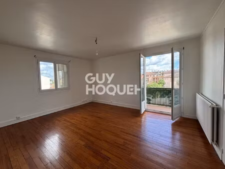 appartement t4 - balcon - parking - negreneys