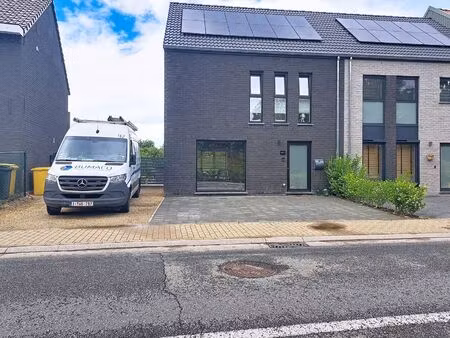 maison à louer à dorpstraat 344 leefdaal (rbw25381)