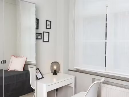 maison en colocation à avenue du diamant schaerbeek (vbe36165)