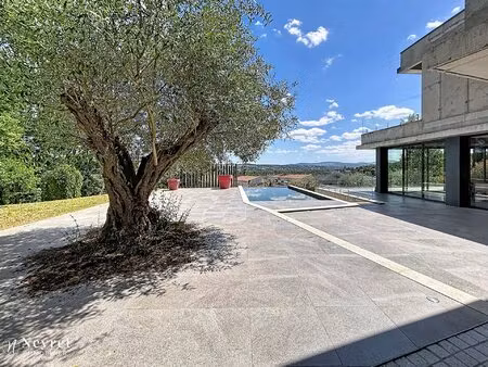 bien d'exception!! maison moderne de 228m2 habitables sur sous-sol complet terrain 3295m2