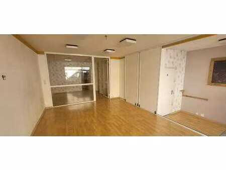vente bureaux et commerces à châteaulin (29150) : à vendre / 59m² châteaulin