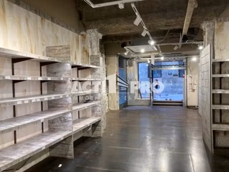 location local commercial 230m2 perpignan 66000 - 5708 € - surface privée