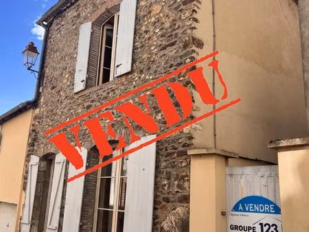 maison de ville avec garage et jardin plein cœur de toucy
