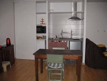 location appartement t1 meublé à pessac (33600) : à louer t1 meublé / 40m² pessac