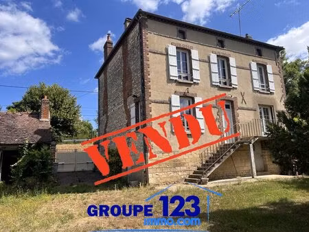maison de charme entre ville et campagne à joigny !