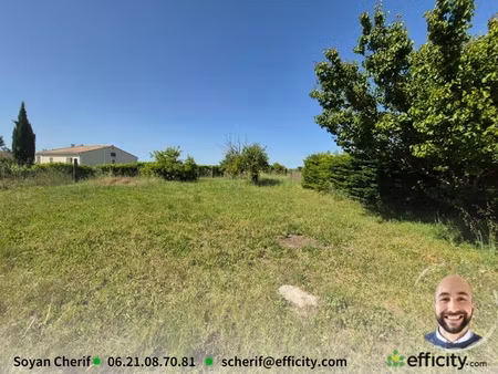 terrain - 671 m²