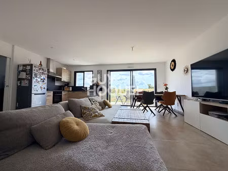 maison 4 pièces plain pied avec jardin et garage à vendre à ferrières - 320 250 €