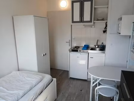 location appartement 1 pièce 14 m² à tours (37000)