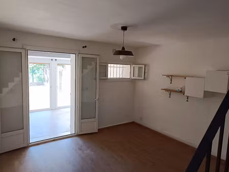 location maison 2 pièces 31.7 m² à pignans (83790)  535 €