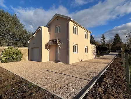 location maison 5 pièces 85.77 m² à saâcy-sur-marne (77730)  1 150 €