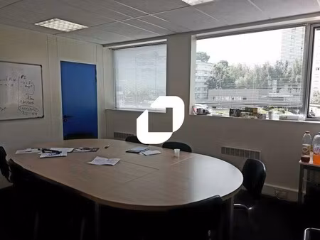 location bureaux 116 m²