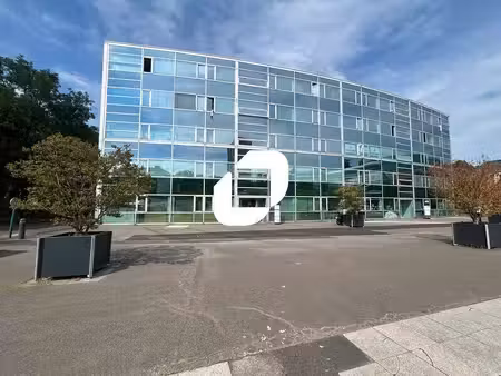 location bureaux 116m²