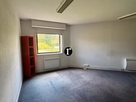 location bureaux 58 m²