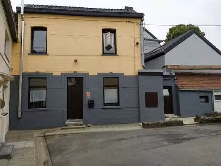 maison 2 ch à louer pont-à-celles 77m²