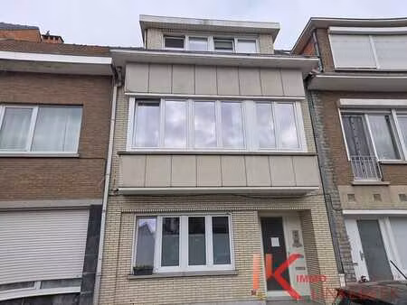 maison composée de 3 appartements