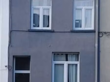 maison 4 ch. 2 sdb sdd  3 wc  braine-l'alleud 125m²