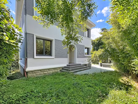 maison de luxe à louer à garches
