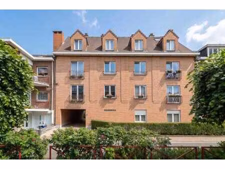 wavre centre - immeuble de rapport de 9 appartements + p + g