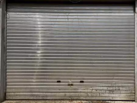 garages +-30m² à louer
